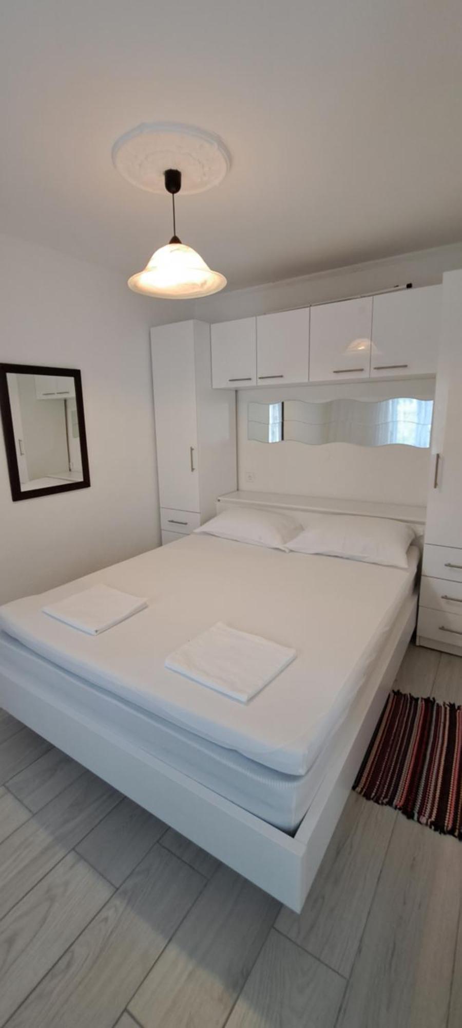 Apartmani Ana-Lora Lopar Exteriér fotografie
